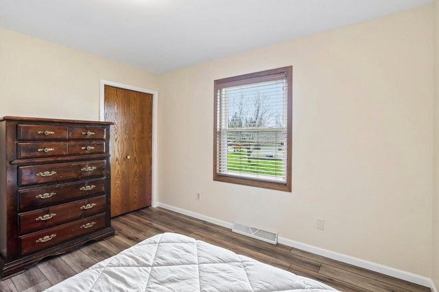 304 Hartford Cove, Waunakee, WI 53597