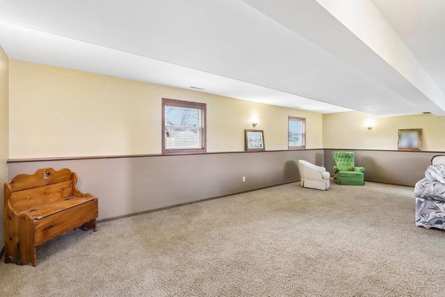 304 Hartford Cove, Waunakee, WI 53597