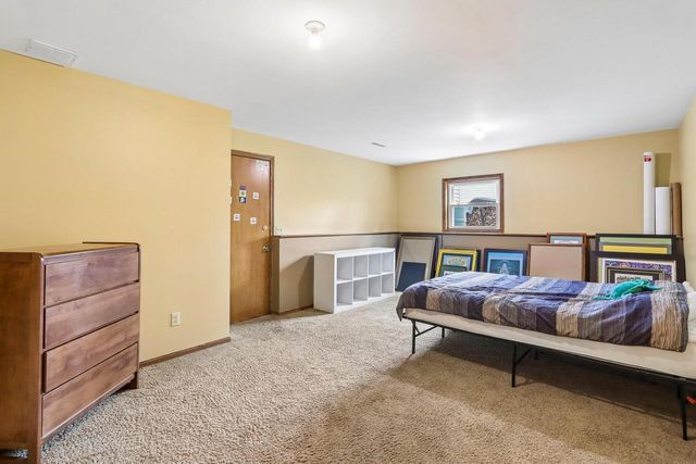 304 Hartford Cove, Waunakee, WI 53597