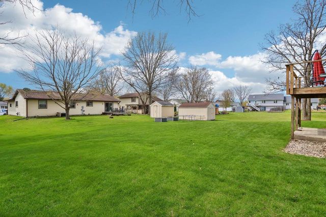 304 Hartford Cove, Waunakee, WI 53597