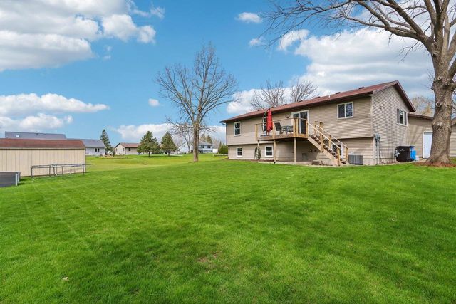 304 Hartford Cove, Waunakee, WI 53597