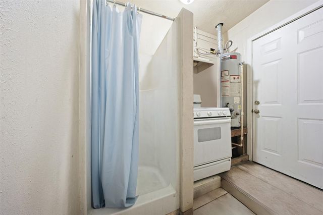 8169 Garland Street, Houston, TX 77017