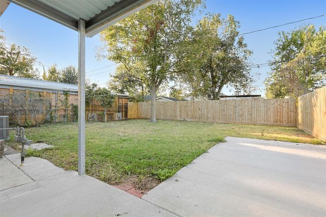 8169 Garland Street, Houston, TX 77017