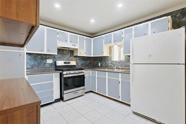 8169 Garland Street, Houston, TX 77017