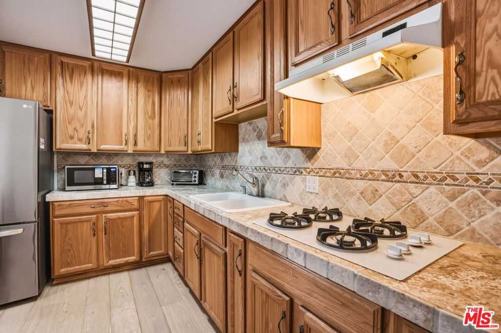 Image 39 of property listing at 55000 Daryll Road, Idyllwild, CA 92549