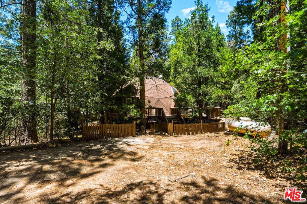 Image 57 of property listing at 55000 Daryll Road, Idyllwild, CA 92549