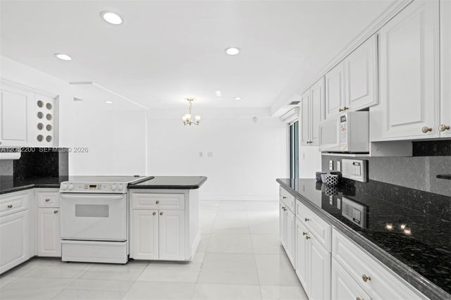 6795 Brookline Drive 6795, Miami, FL 33015
