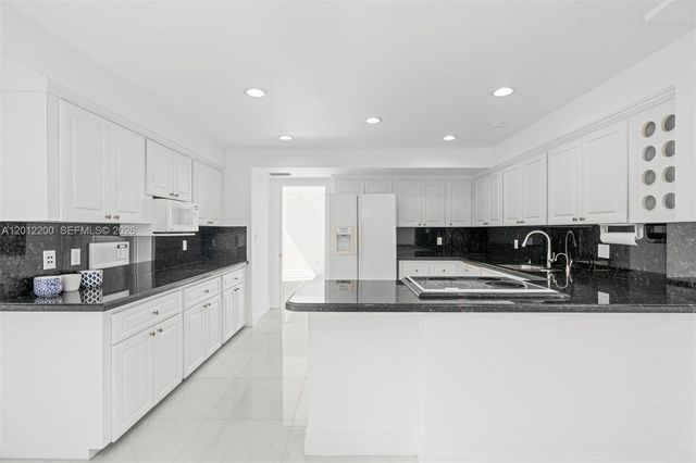 6795 Brookline Drive 6795, Miami, FL 33015