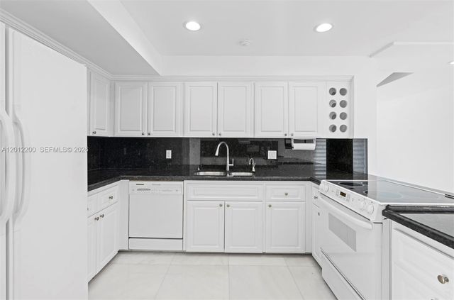 6795 Brookline Drive 6795, Miami, FL 33015