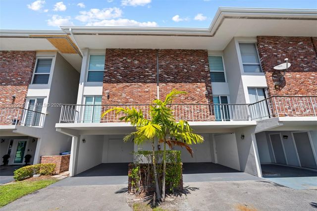 6795 Brookline Drive 6795, Miami, FL 33015