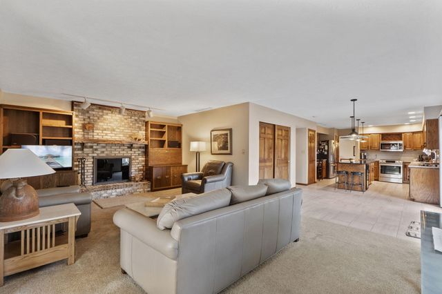 6810 Trailview Drive 6810 Trailview Drive, Dayton, OH 45414