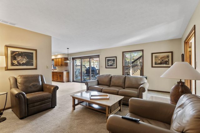 6810 Trailview Drive 6810 Trailview Drive, Dayton, OH 45414