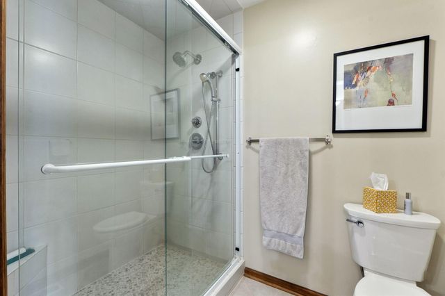 6810 Trailview Drive 6810 Trailview Drive, Dayton, OH 45414