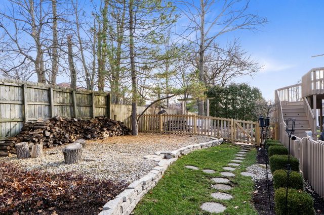 6810 Trailview Drive 6810 Trailview Drive, Dayton, OH 45414