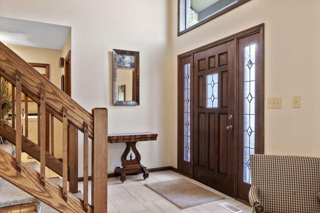 6810 Trailview Drive 6810 Trailview Drive, Dayton, OH 45414