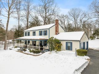 53 Throne Hill, Groton, MA 01450