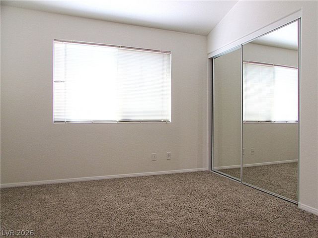 8404 Tiger Woods Avenue, Las Vegas, NV 89128