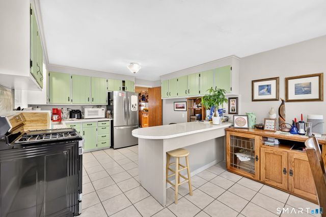 104 Exeter Street, Hartford, CT 06106