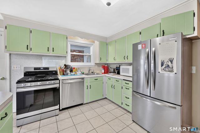 104 Exeter Street, Hartford, CT 06106
