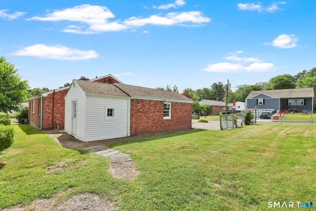 104 Exeter Street, Hartford, CT 06106