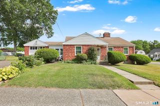 104 Exeter Street, Hartford, CT 06106