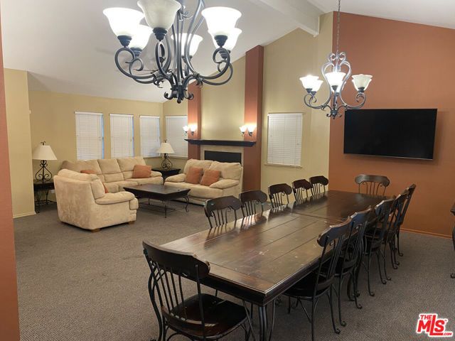 675 Oak Run Trail TL301, Oak Park, CA 91377