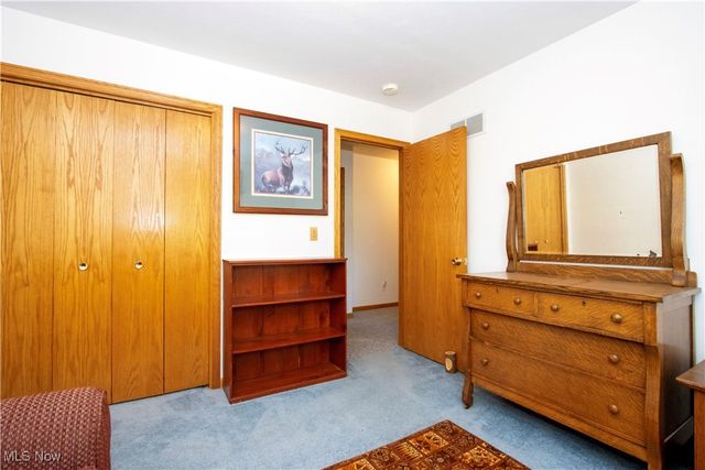 25 Gloria Avenue, Marshallville, OH 44645