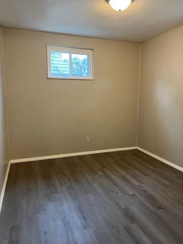 1559 Vilardo Lane, Columbus, OH 43227