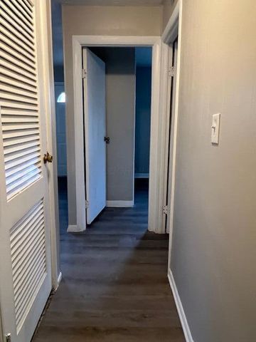 1559 Vilardo Lane, Columbus, OH 43227