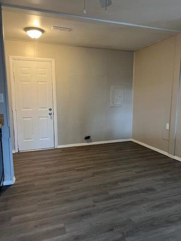 1559 Vilardo Lane, Columbus, OH 43227