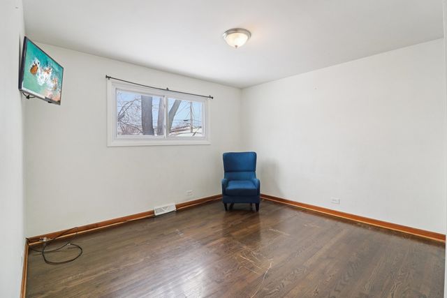 502 E Washington Street, Bensenville, IL 60106