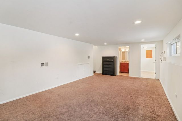 502 E Washington Street, Bensenville, IL 60106