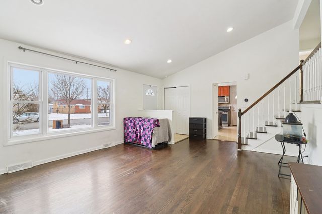 502 E Washington Street, Bensenville, IL 60106