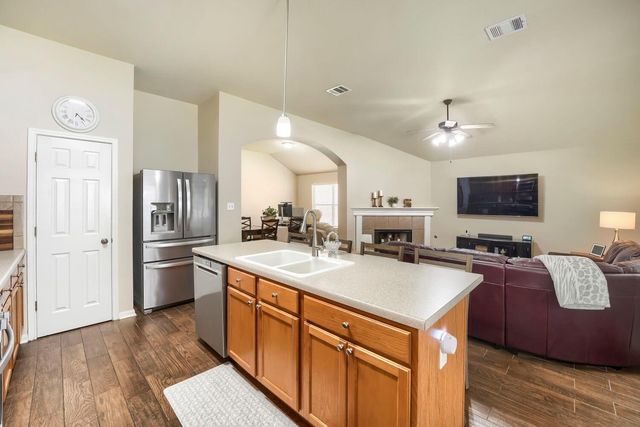 18701 Dry Pond DR, Pflugerville, TX 78660