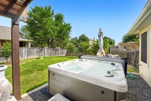 18701 Dry Pond DR, Pflugerville, TX 78660