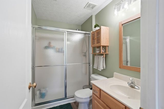 1500 Trelis Court, 302, Cold Spring, KY 41076