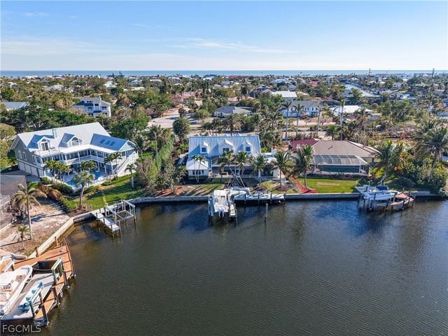 750 Periwinkle WAY, Sanibel, FL 33957