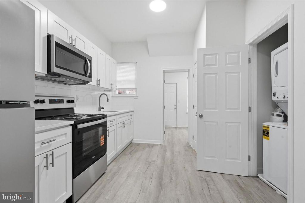 3872 WYALUSING AVE, Philadelphia, PA 19104