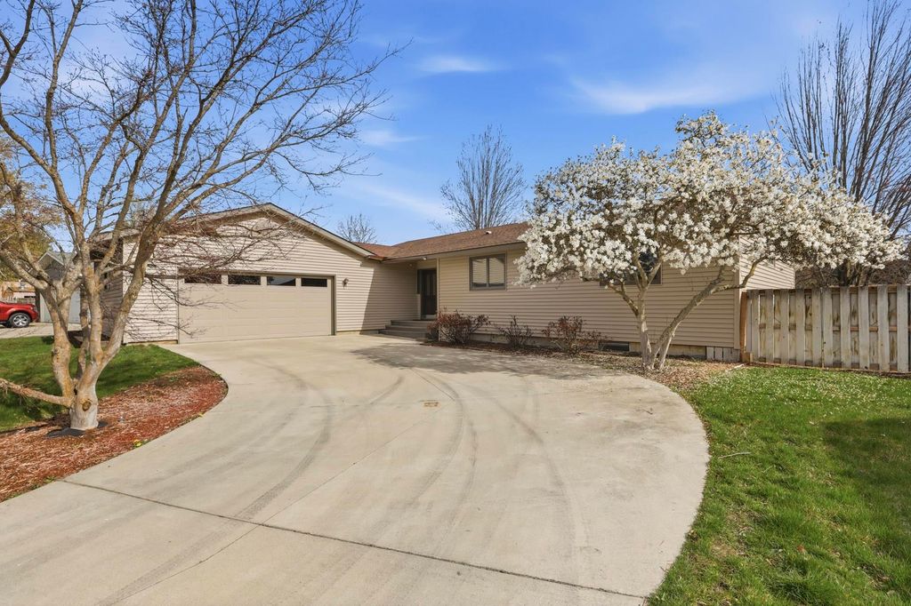 11618 E 35TH Ave, Spokane, WA 99206