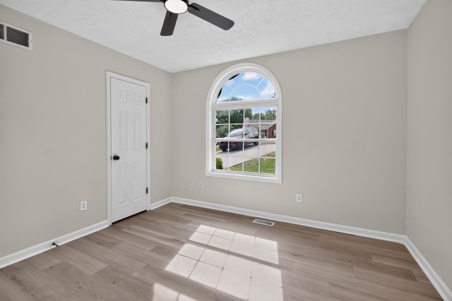 119 River Oak Drive, Frankfort, KY 40601