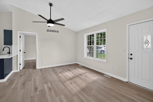119 River Oak Drive, Frankfort, KY 40601