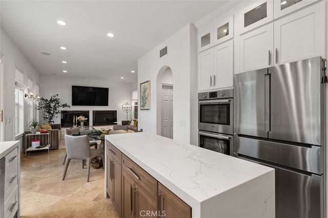 41 Carpenteria, Irvine, CA 92602