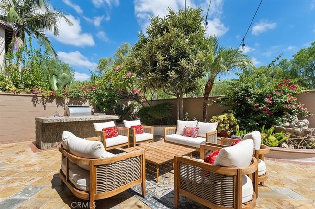 41 Carpenteria, Irvine, CA 92602