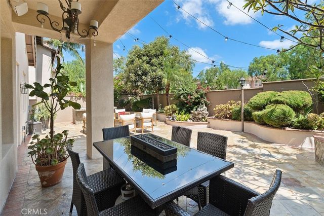 41 Carpenteria, Irvine, CA 92602
