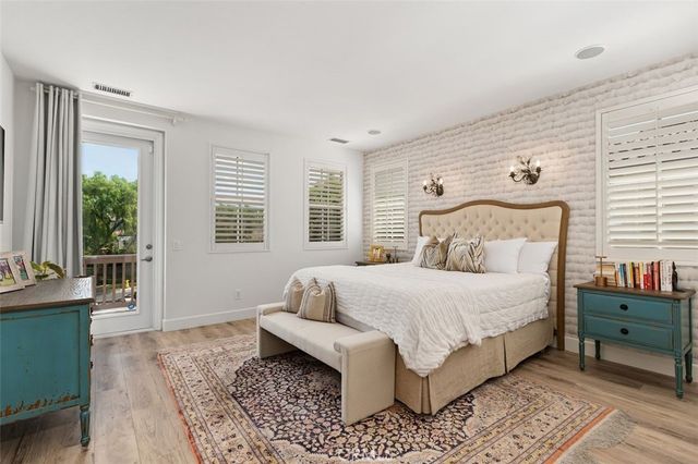 41 Carpenteria, Irvine, CA 92602