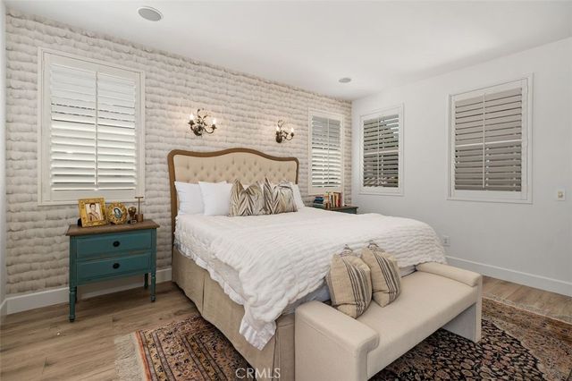 41 Carpenteria, Irvine, CA 92602