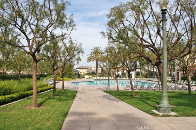 41 Carpenteria, Irvine, CA 92602