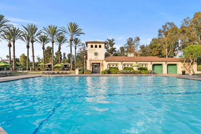 41 Carpenteria, Irvine, CA 92602