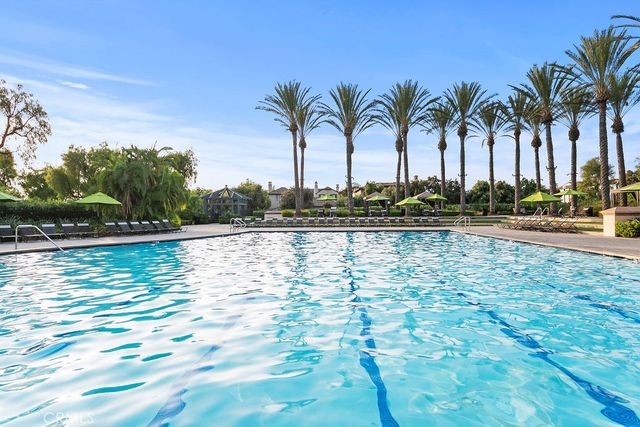 41 Carpenteria, Irvine, CA 92602