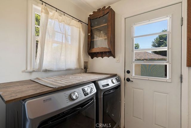 346 W Artesia, Pomona, CA 91768